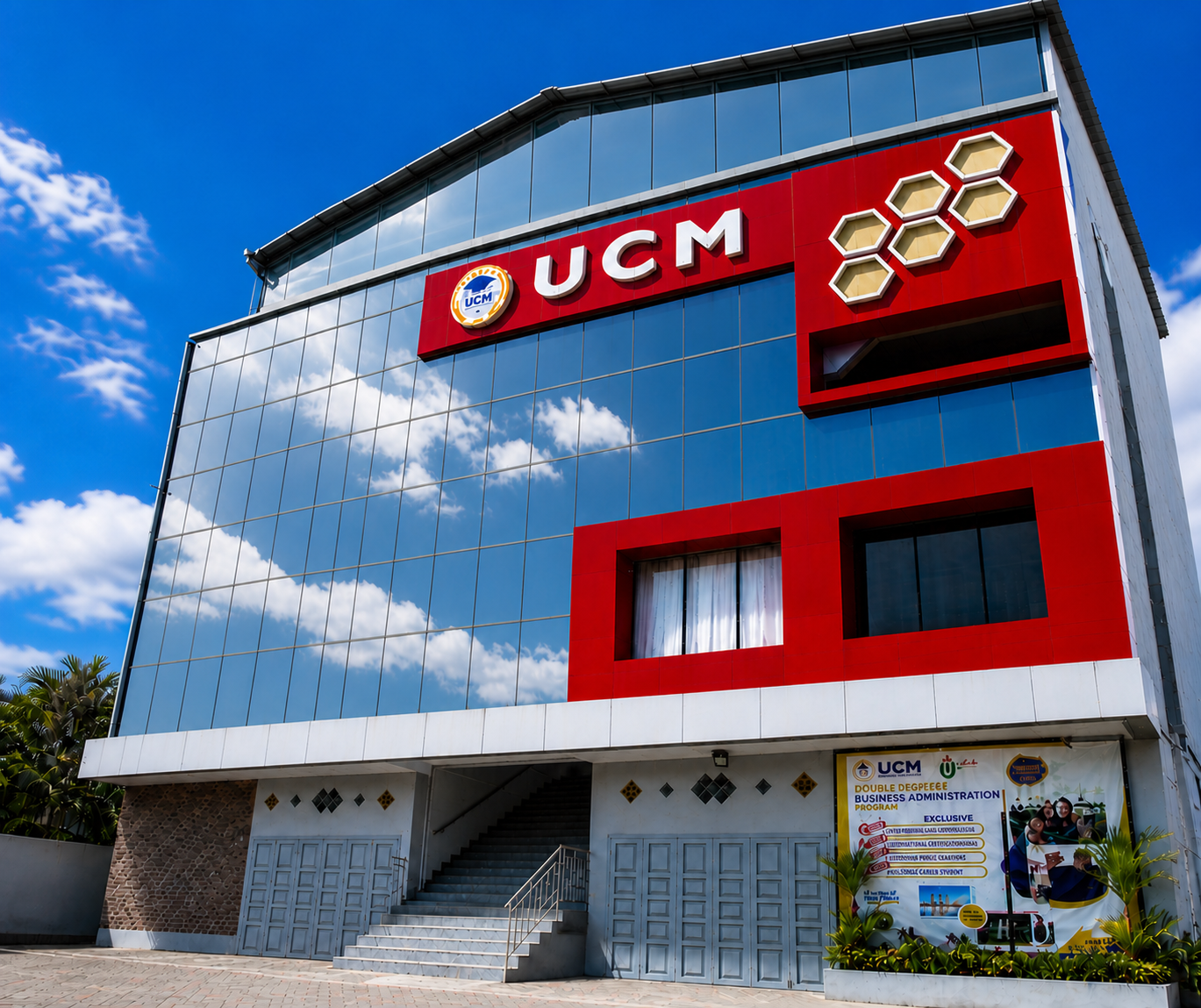 Gedung Kampus Politeknik Unggulan Cipta Mandiri UCM
